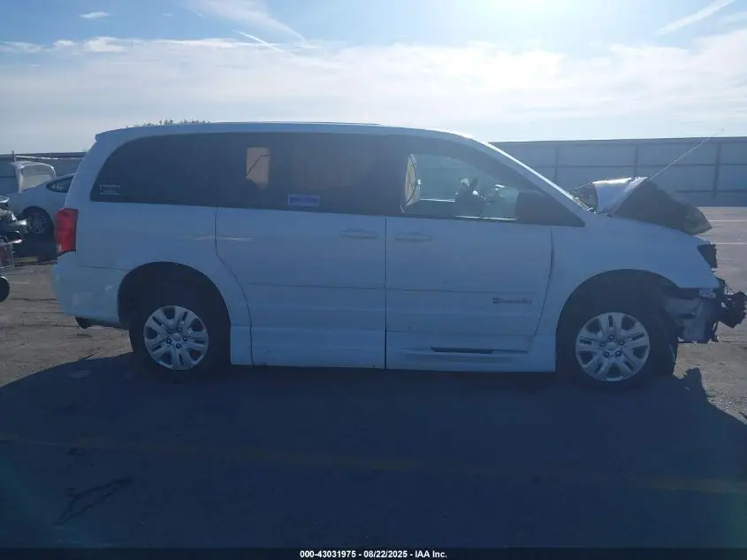 2016 DODGE GRAND CARAVAN SE