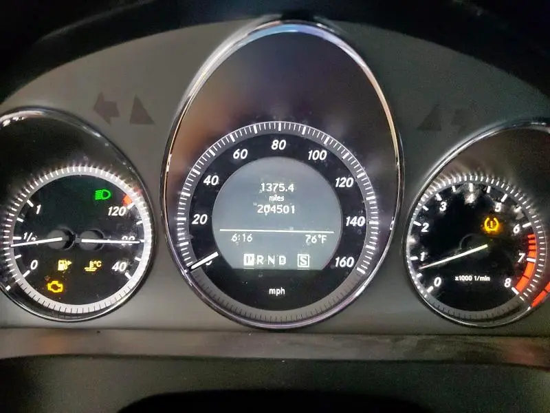 2010 MERCEDES-BENZ C 300