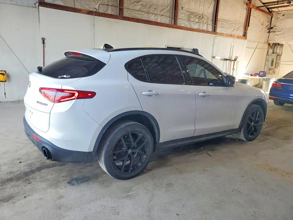 2019 ALFA ROMEO STELVIO   