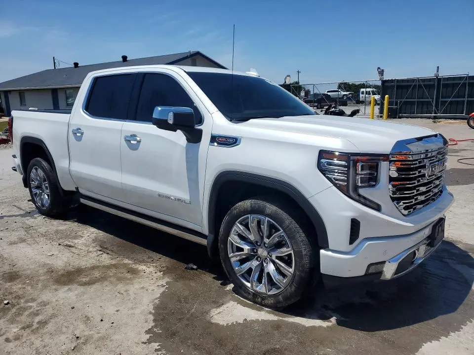 2025 GMC SIERRA K1500 DENALI  
