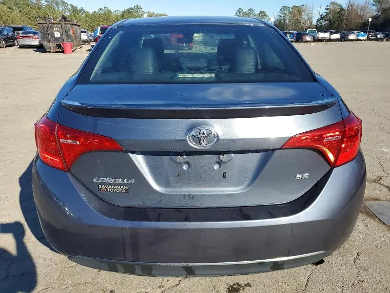 2019 TOYOTA COROLLA SE  
