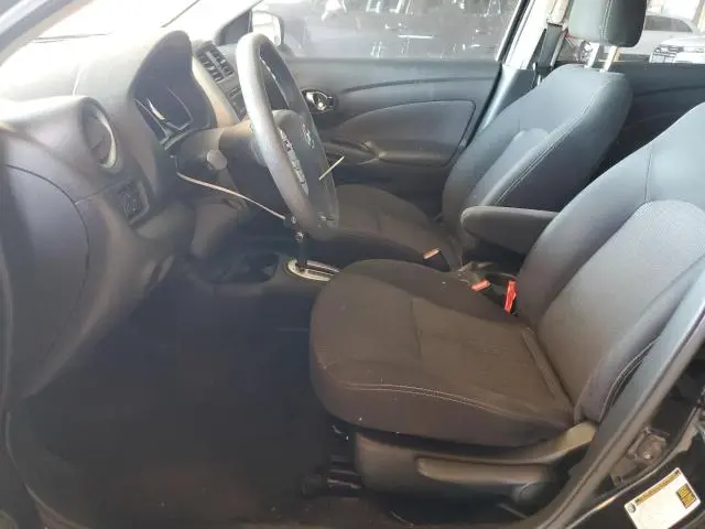 2015 NISSAN VERSA S  