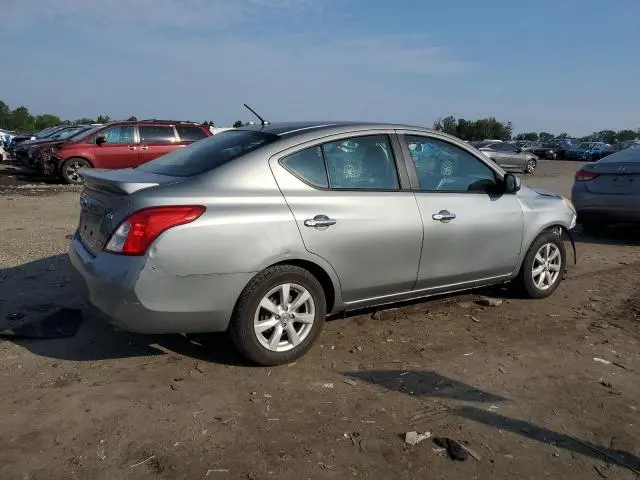 2013 NISSAN VERSA S  