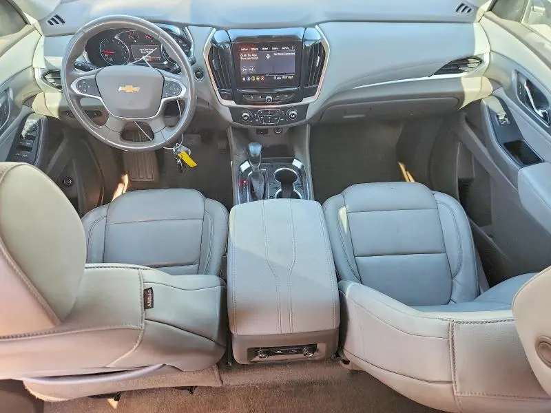 2021 CHEVROLET TRAVERSE LT  