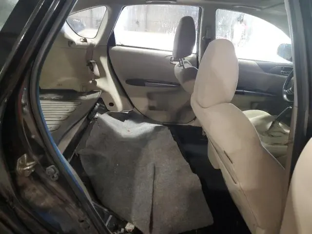 2011 SUBARU IMPREZA 2.5I PREMIUM  