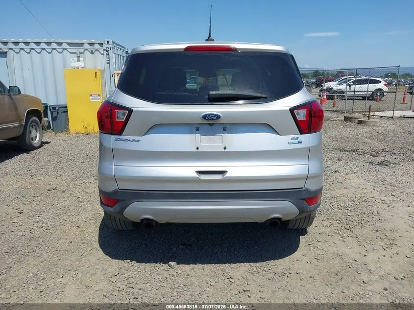 2019 FORD ESCAPE SE