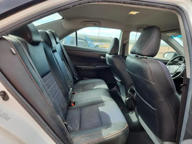 2015 TOYOTA CAMRY LE  