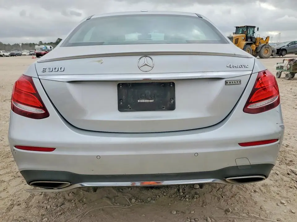 2017 MERCEDES-BENZ E 300 4MATIC  