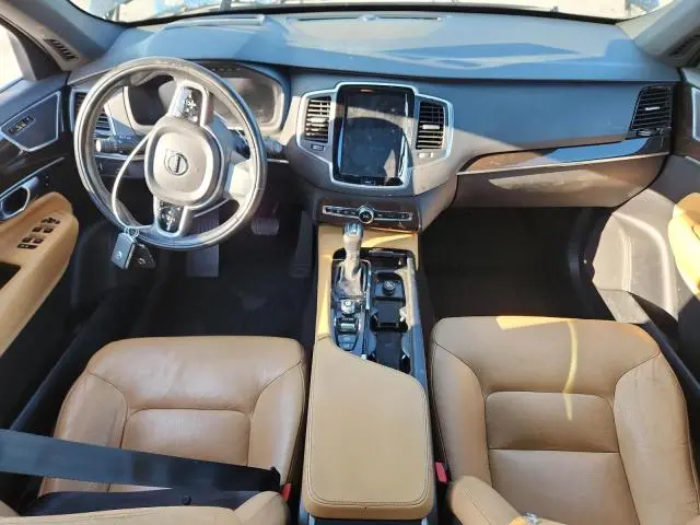 2019 VOLVO XC90 T6 MOMENTUM