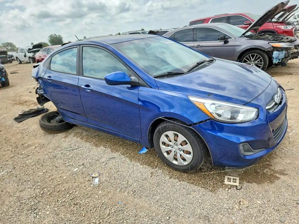 2016 HYUNDAI ACCENT SE  