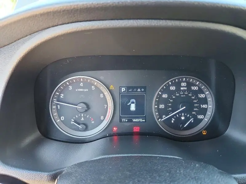 2016 HYUNDAI TUCSON SE  