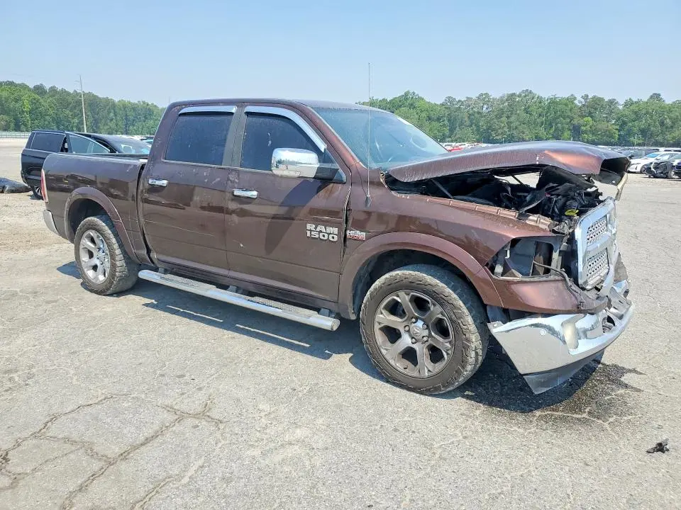 2015 RAM 1500 LARAMIE  