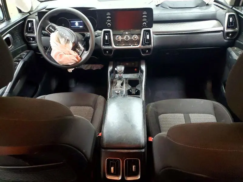 2022 KIA SORENTO LX  