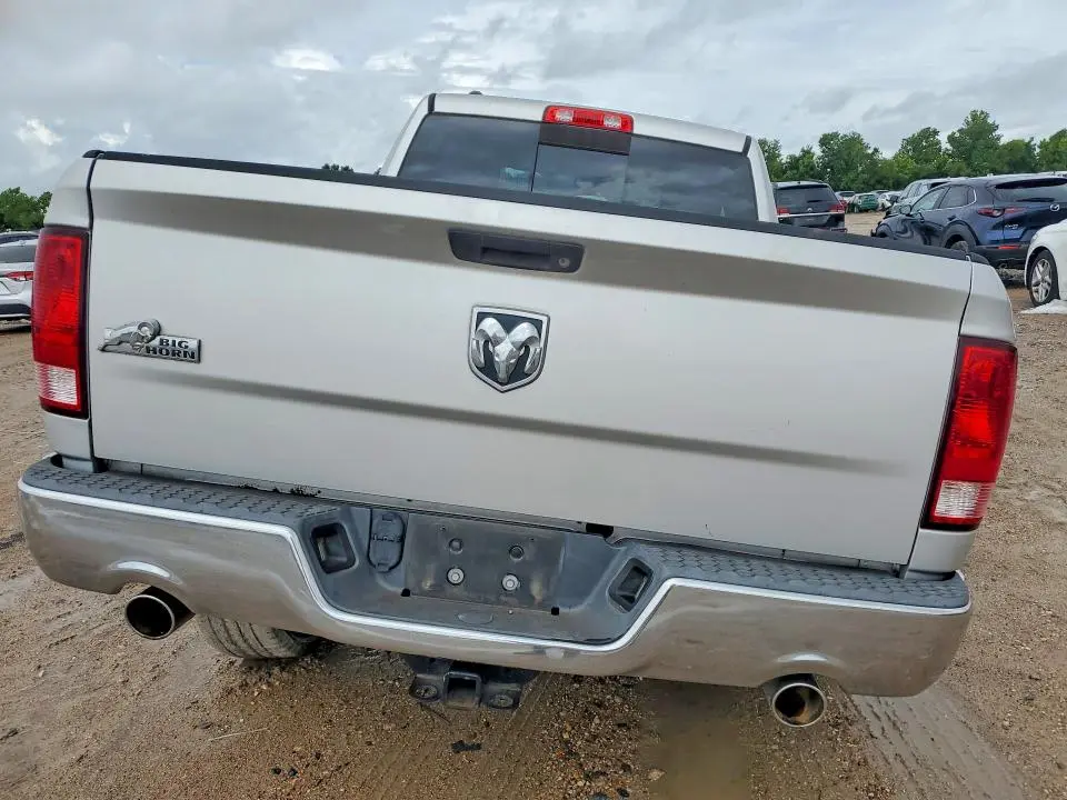 2014 RAM 1500 SLT  