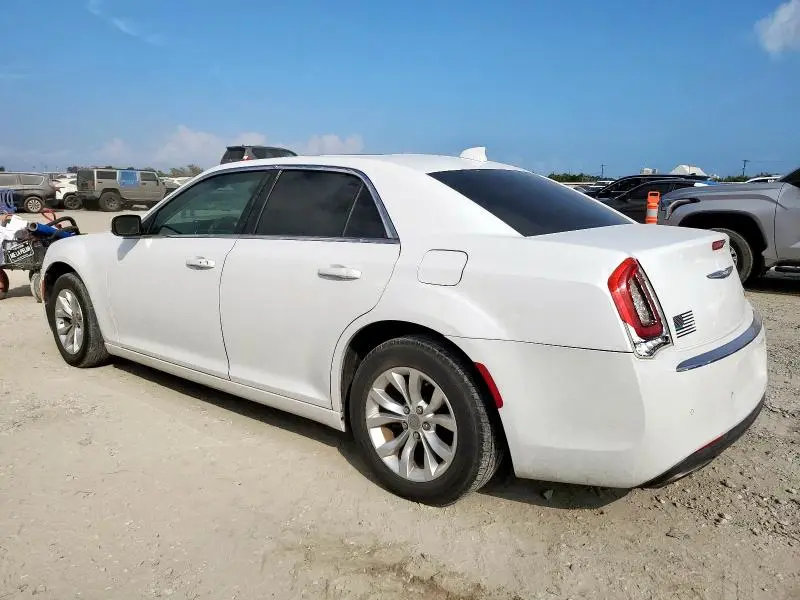 2015 CHRYSLER 300 LIMITED  
