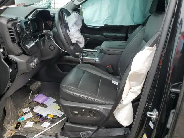 2023 GMC SIERRA K1500 SLT  