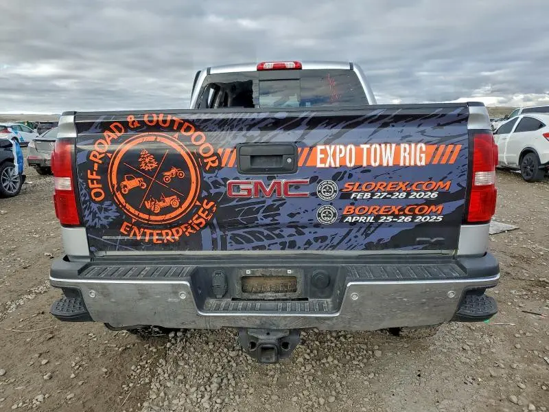 2017 GMC SIERRA K2500 SLE  