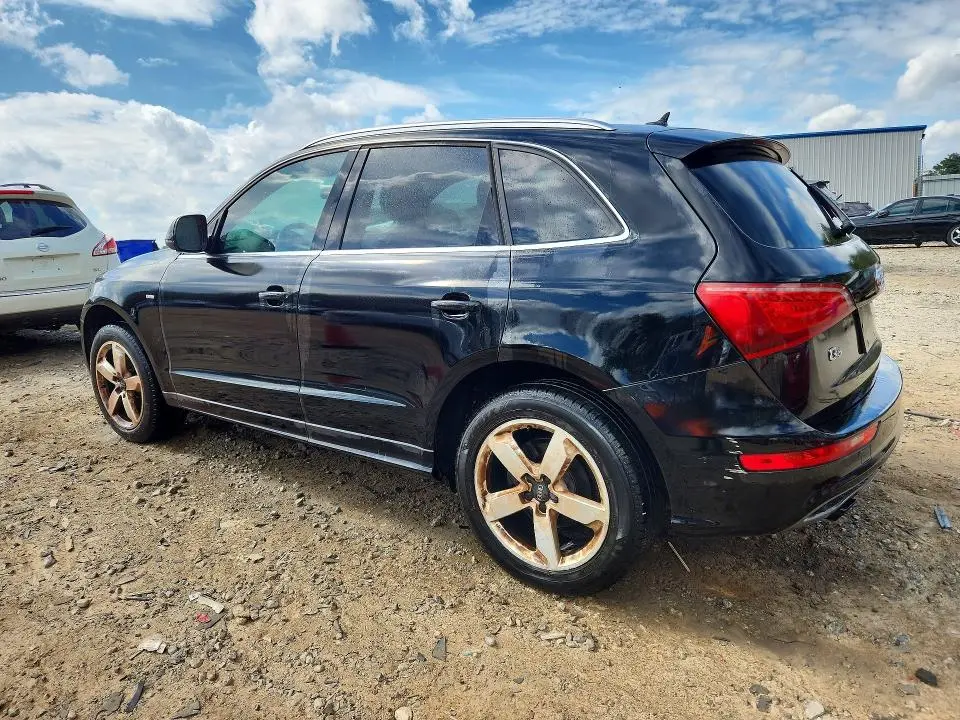 2011 AUDI Q5 PREMIUM PLUS  