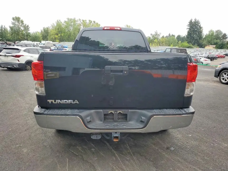 2013 TOYOTA TUNDRA DOUBLE CAB SR5  