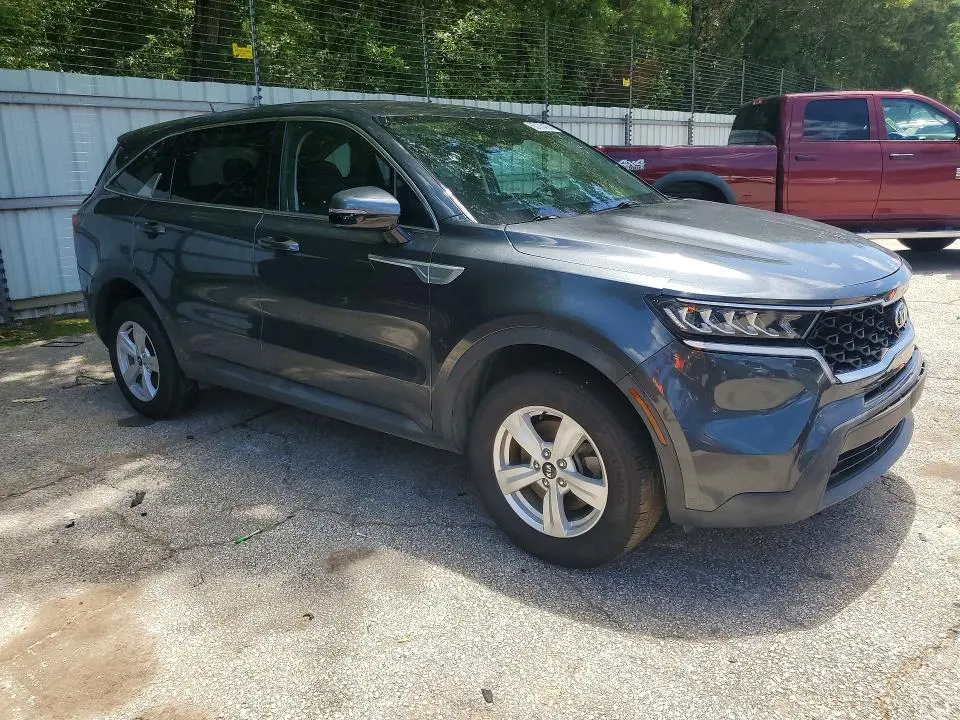 2021 KIA SORENTO LX  