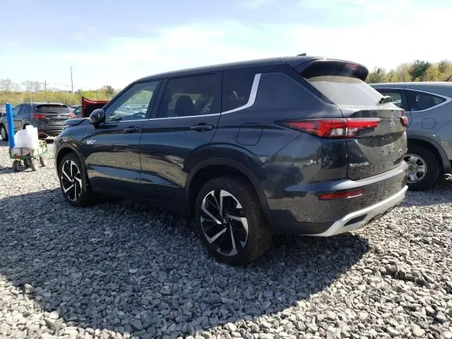 2024 MITSUBISHI OUTLANDER SE  