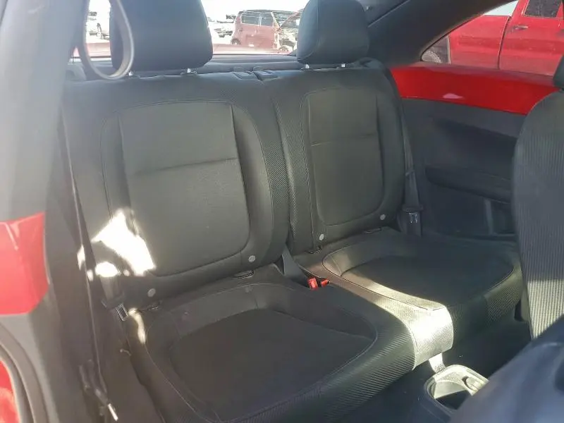 2013 VOLKSWAGEN BEETLE   