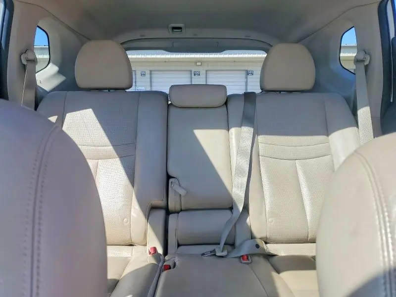 2015 NISSAN ROGUE SL  