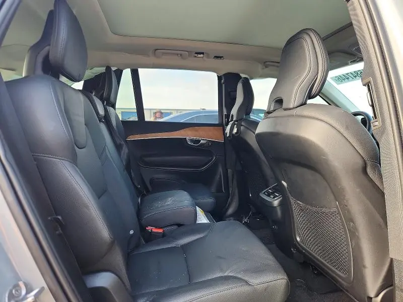 2025 VOLVO XC90 PLUS  