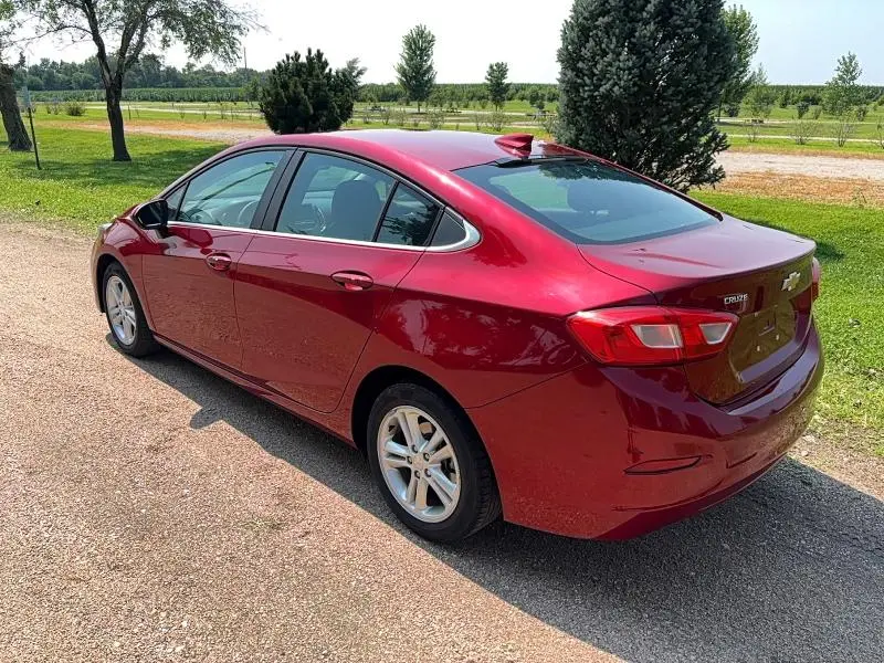 2017 CHEVROLET CRUZE LT  