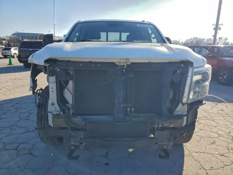 2016 NISSAN TITAN XD SL  