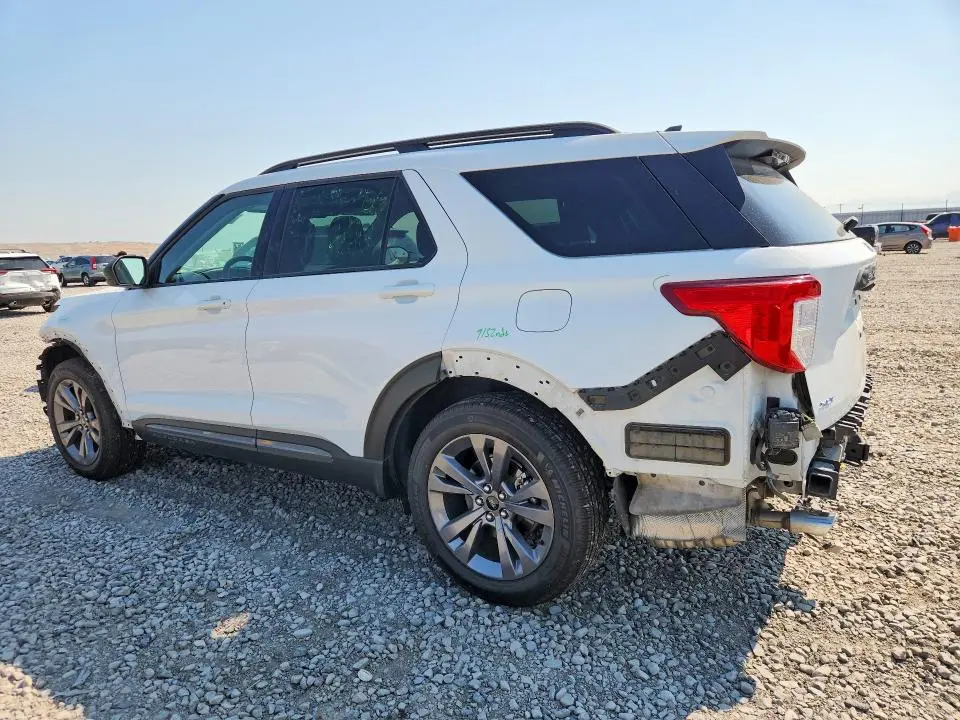 2021 FORD EXPLORER XLT  