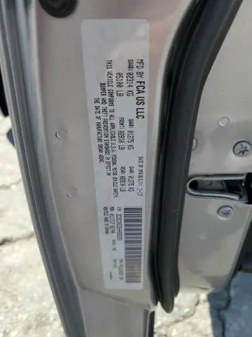2017 CHRYSLER 300C   