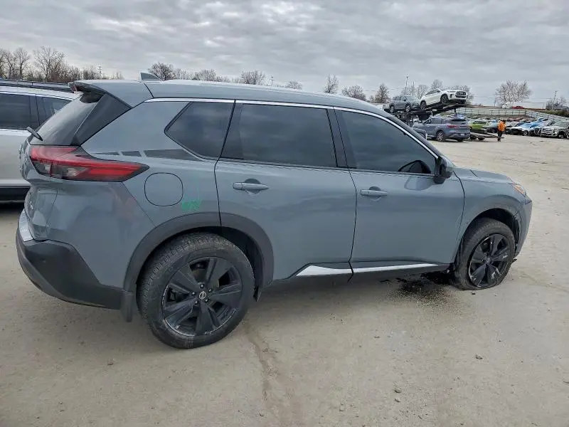 2021 NISSAN ROGUE SL  