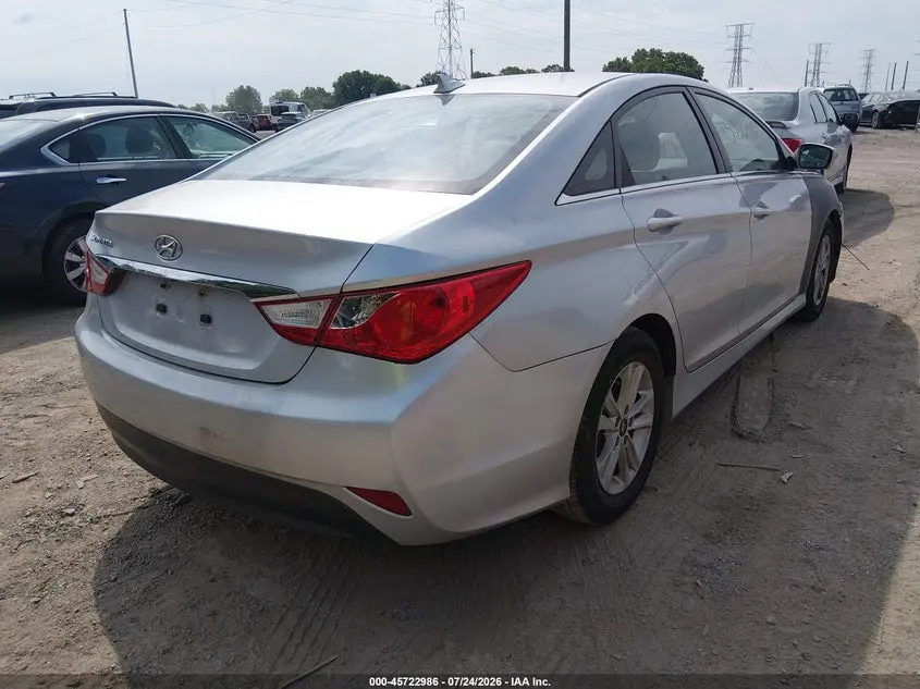 2014 HYUNDAI SONATA GLS