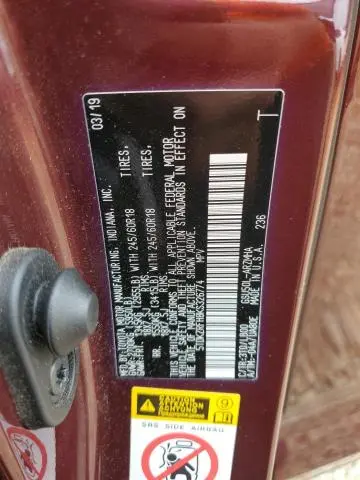 2019 TOYOTA HIGHLANDER SE  