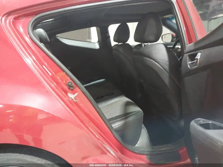 2016 HYUNDAI VELOSTER  