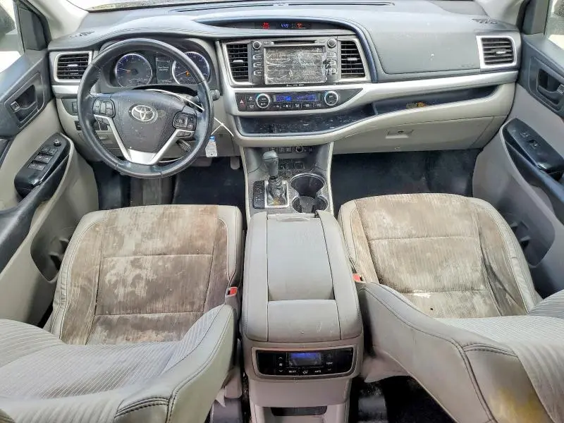 2018 TOYOTA HIGHLANDER LE PLUS  