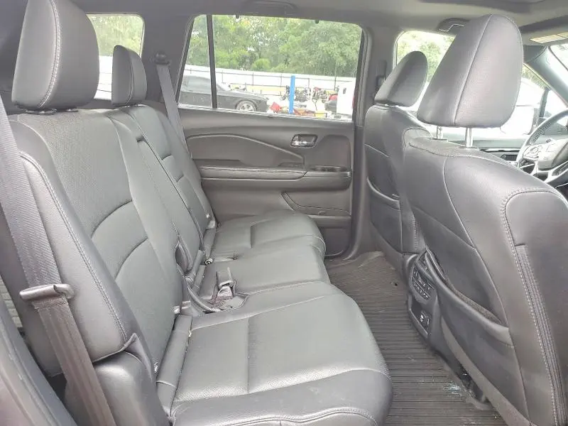 2021 HONDA PASSPORT DX  