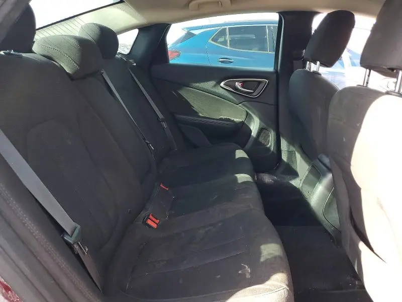 2015 CHRYSLER 200 LIMITED  