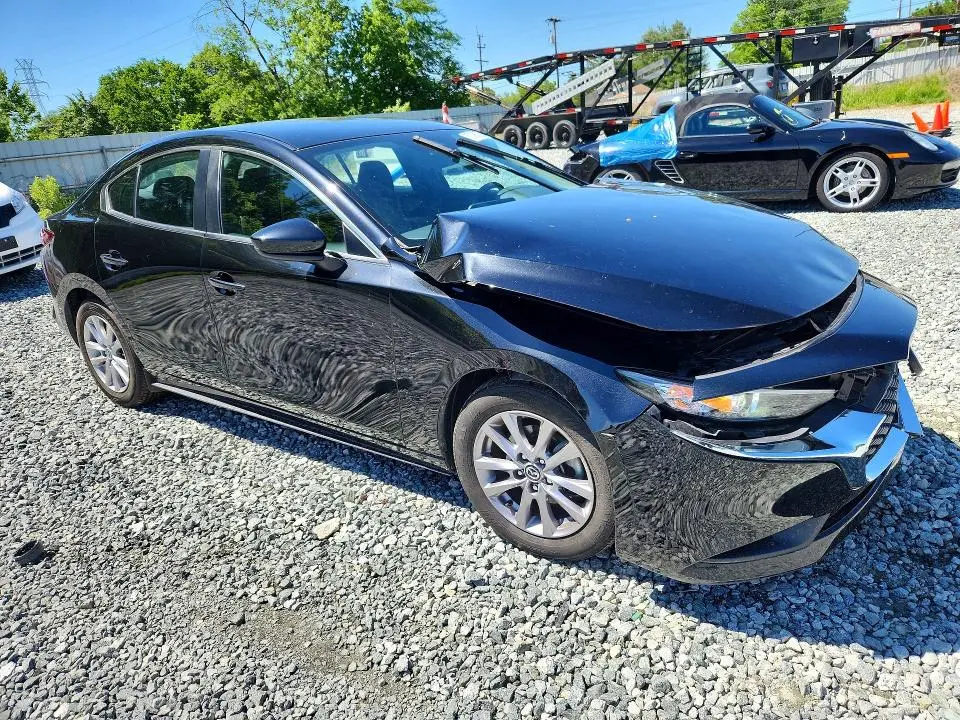 2021 MAZDA MAZDA 3   