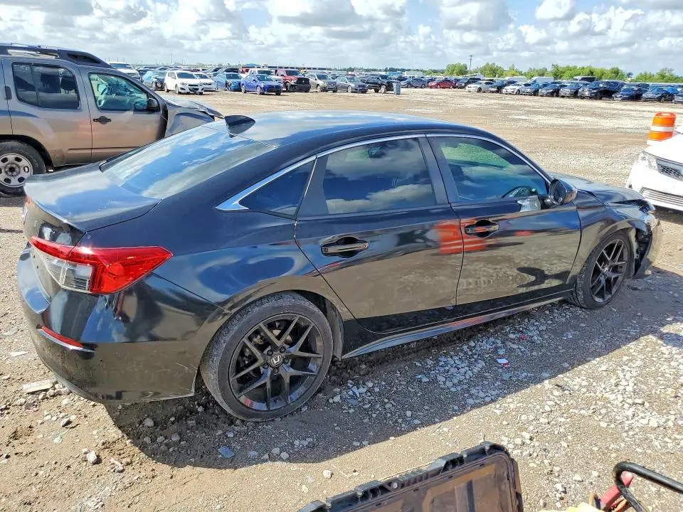 2022 HONDA CIVIC LX  