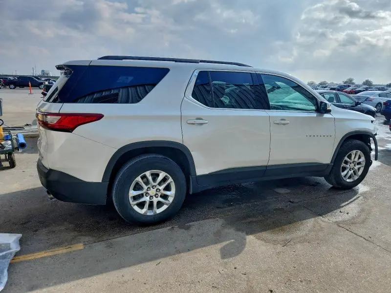 2021 CHEVROLET TRAVERSE LT  