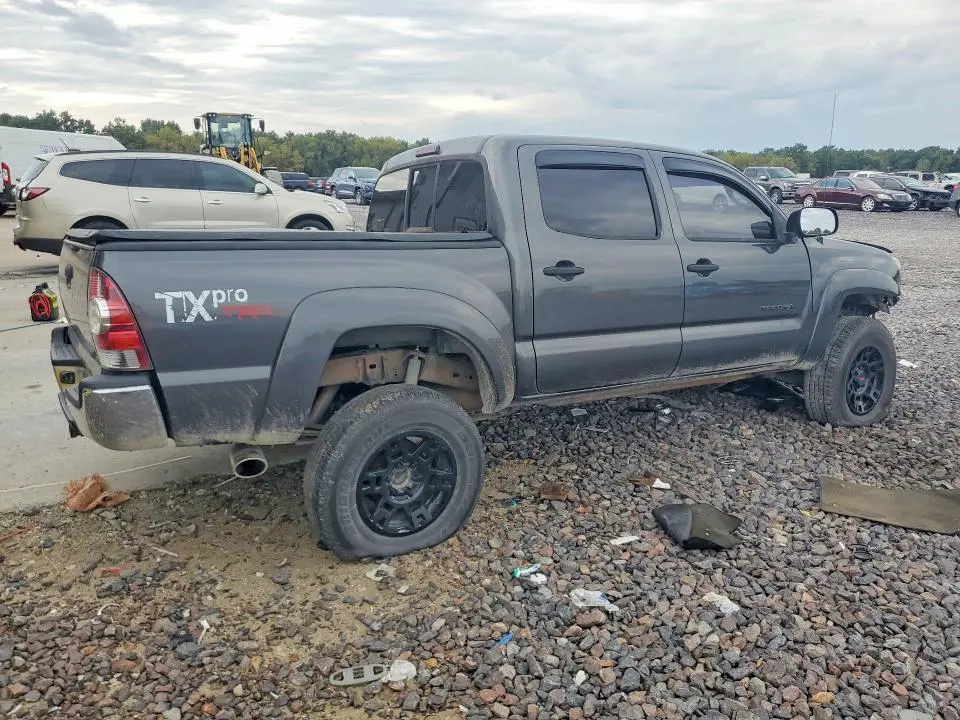 2011 TOYOTA TACOMA V6  