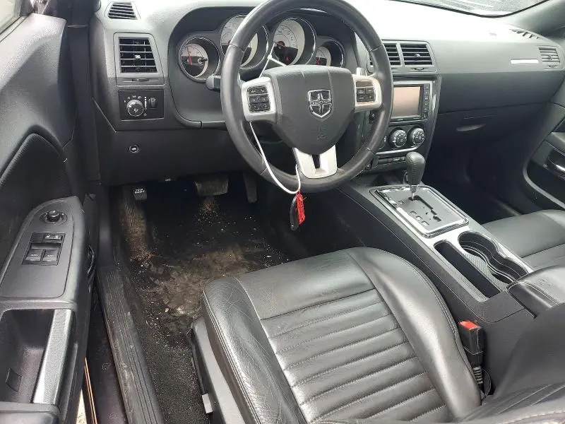 2014 DODGE CHALLENGER SXT  