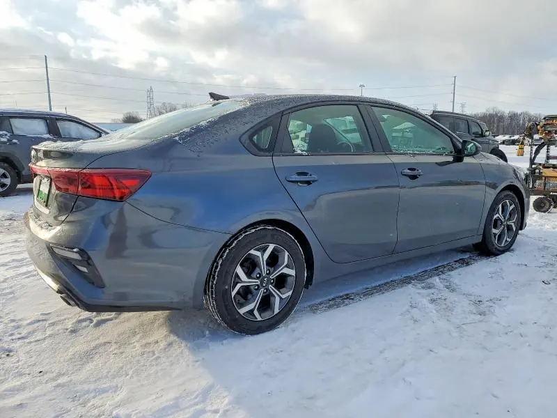 2021 KIA FORTE FE  