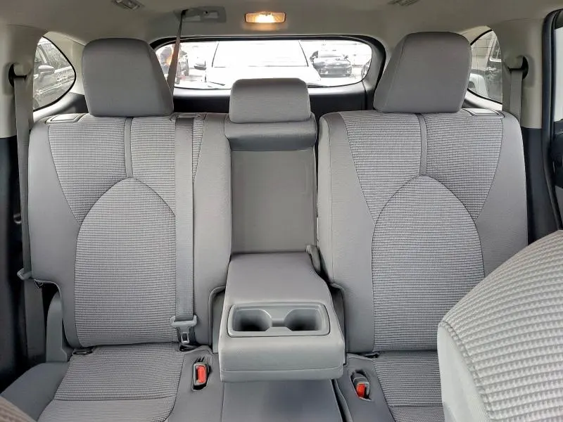 2022 TOYOTA HIGHLANDER L  