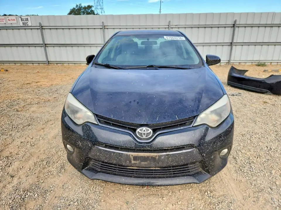 2015 TOYOTA COROLLA LE PLUS  