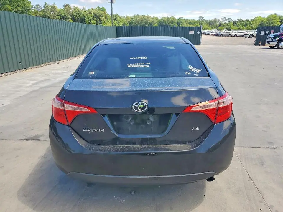 2018 TOYOTA COROLLA LE  