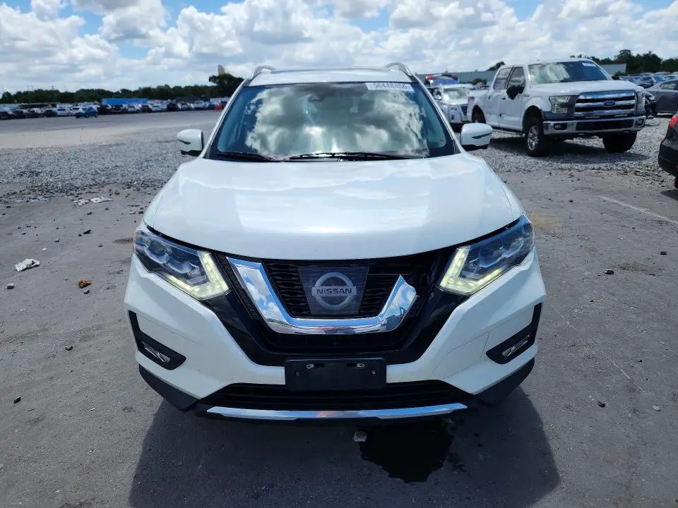 2017 NISSAN ROGUE SL  