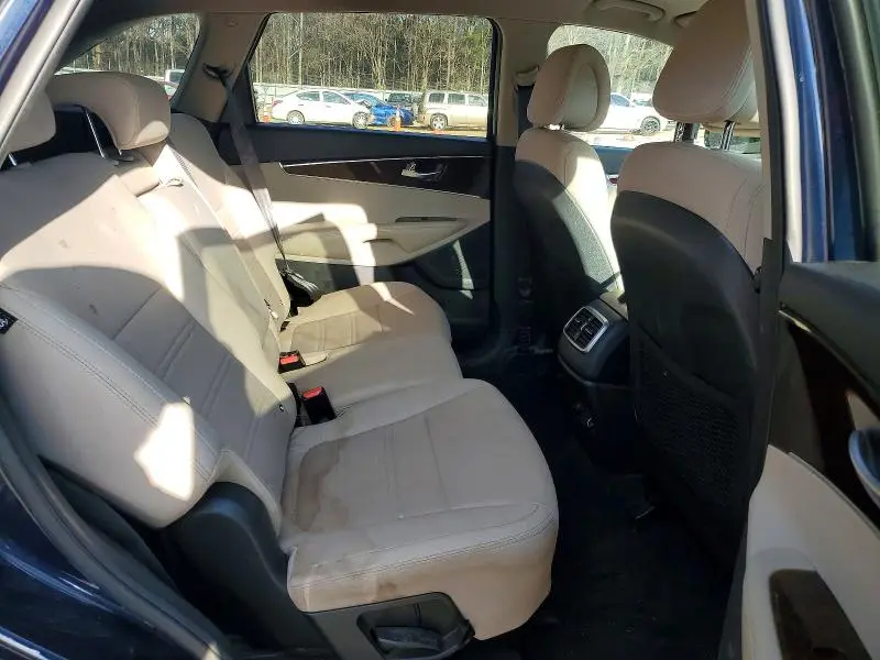 2017 KIA SORENTO LX V6  